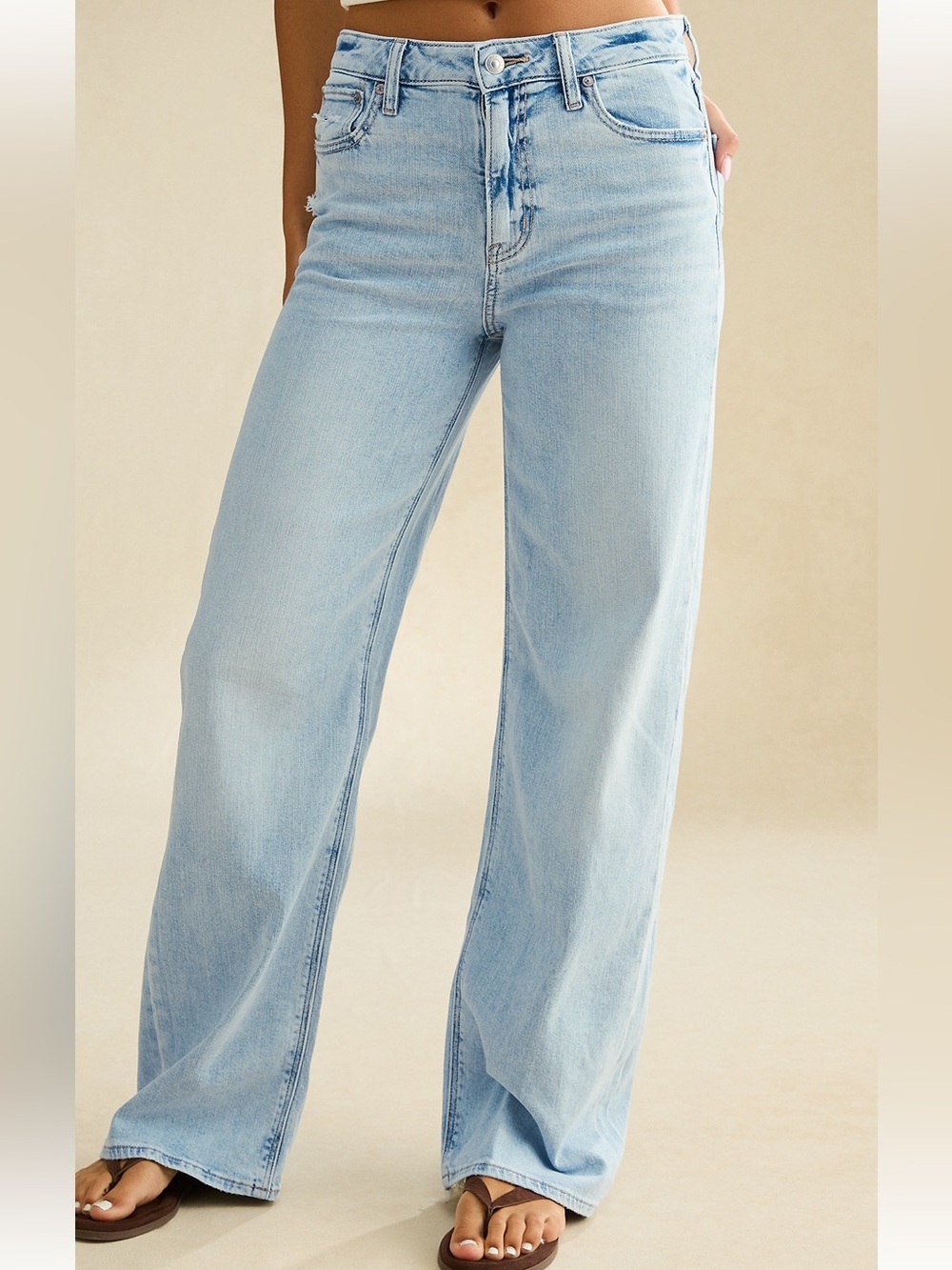 AE Dreamy Drape Super High-Rise Baggy Wide Leg Light Jeans 0 Long